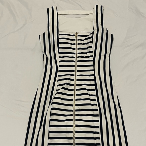 CLASSIC DARK NAVY STRIPED DRESS - Picture 7 of 8
